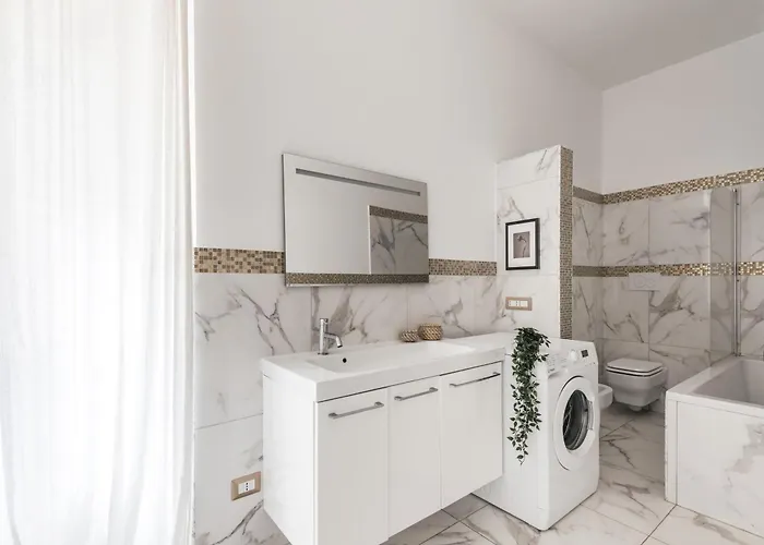 The Rent - Bright Flat Near San Pietro Apart Otel